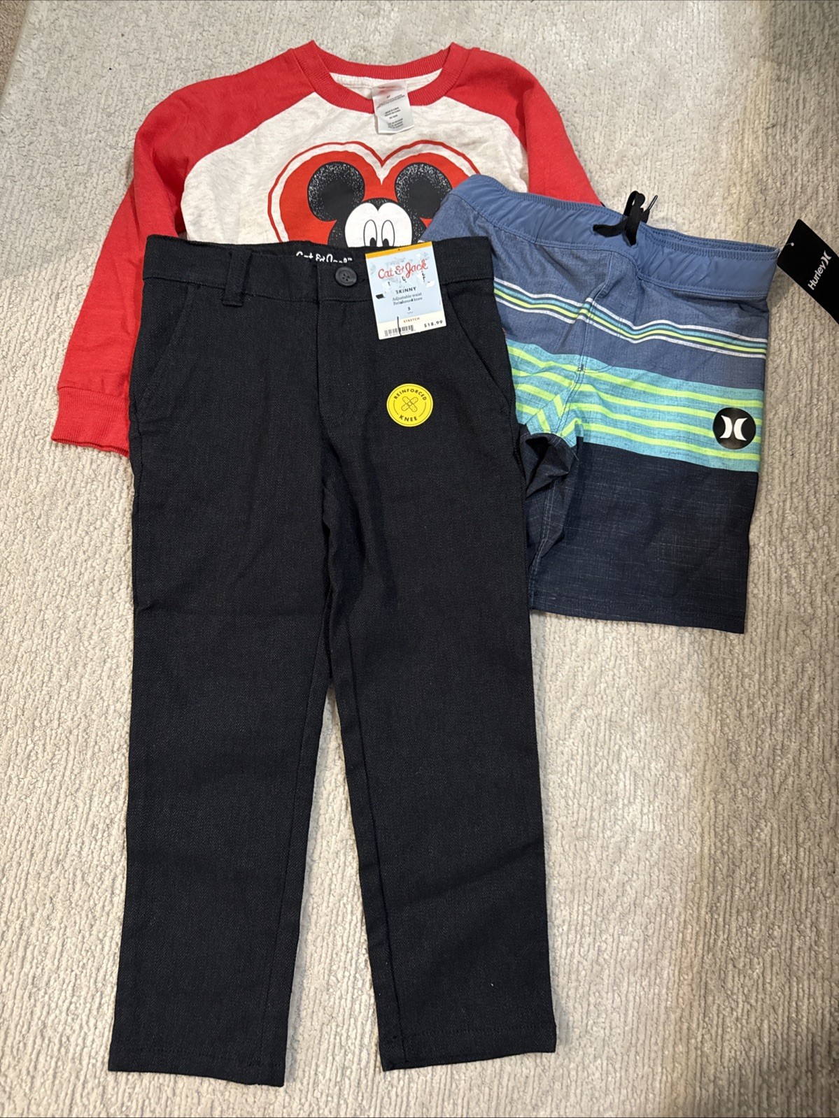 Lot Of Boys Clothes Size 5/5T Hurley, Cat & Jack And Disney