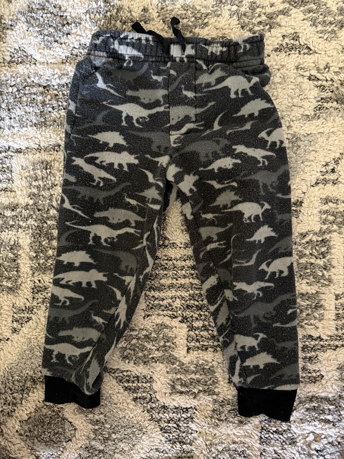 18 Month – 3T lot of boys pants and shirts