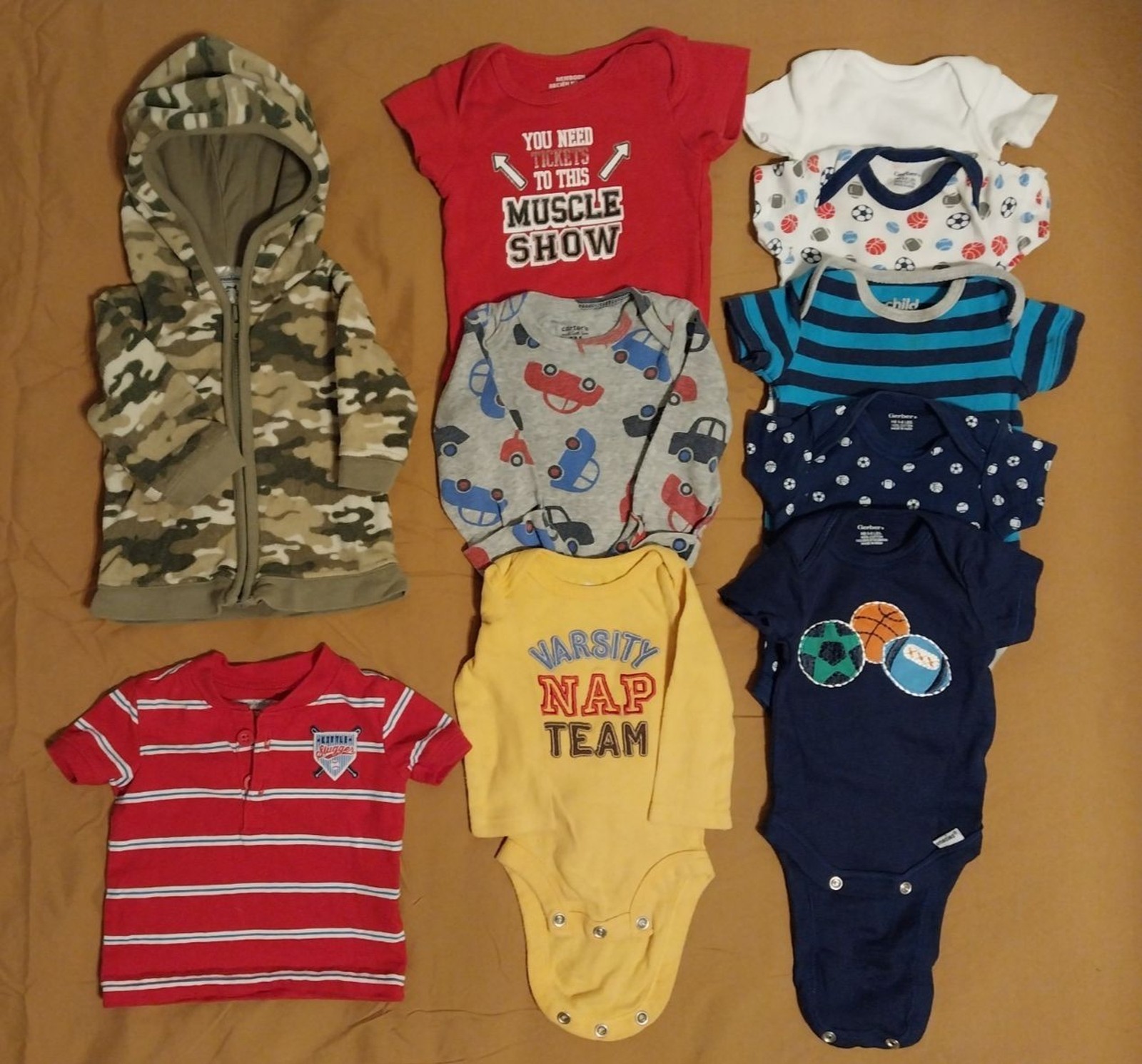Carter&rsquo;s, Gerber Onsies Infant Baby Boys Clothing Lot of 10 Sizes NB-3 B182