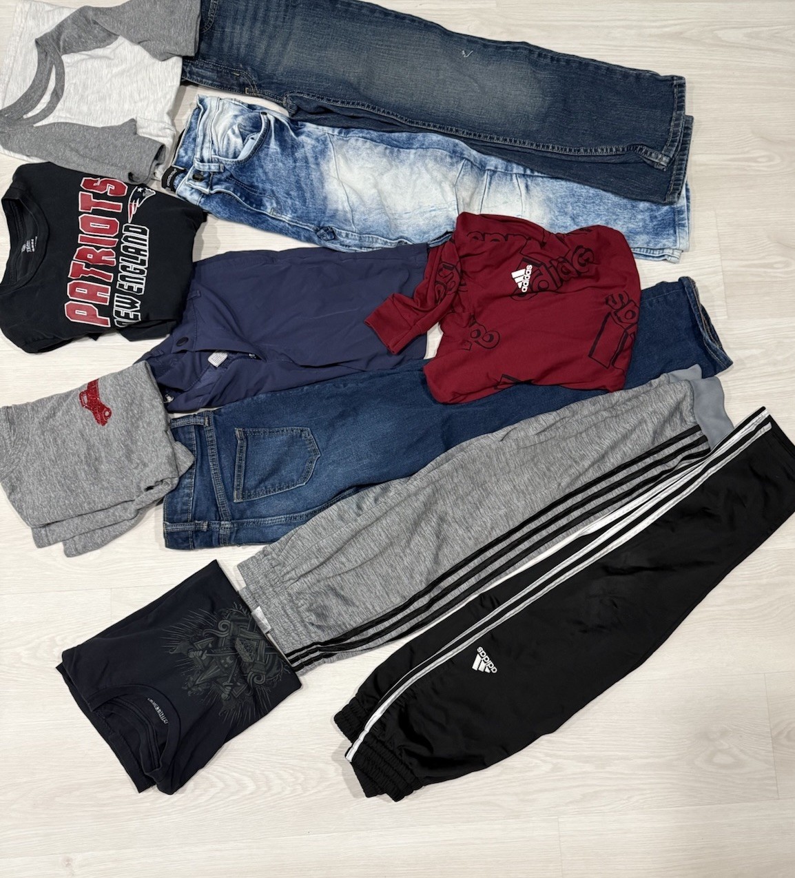 Mix Lot Boys Size 8-10YRS Clothes 11 pieces ALL SEASON Akademiks Adidas