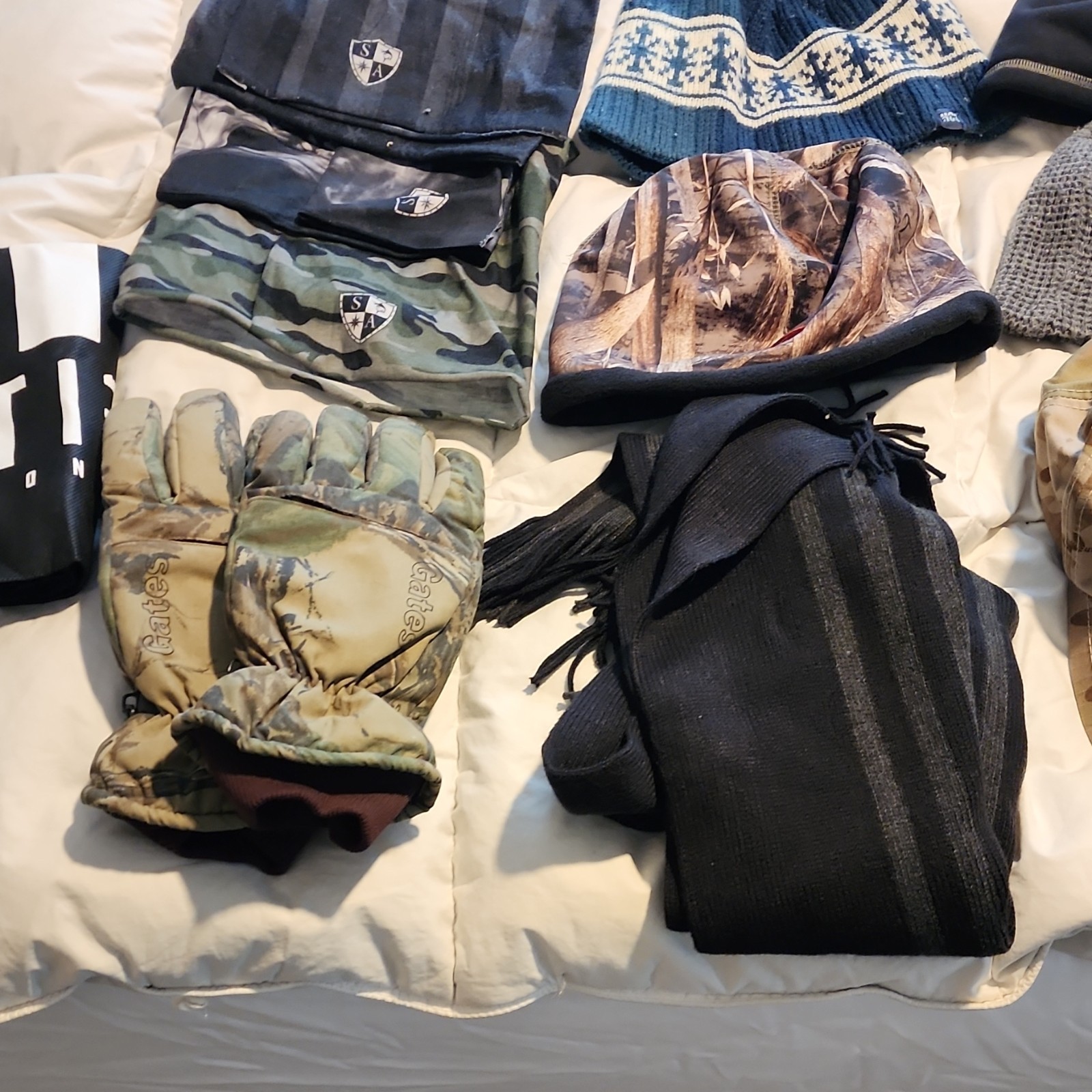Exelon Under Armour Condor Winter Hats Gloves Scarves Unisex Lot