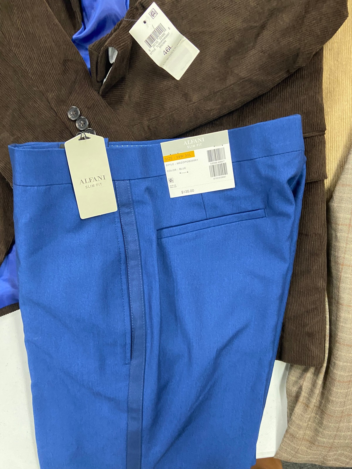 Men&rsquo;s NEW Clothing Blazers & Pants Wholesale Lot, ALFANI,CLUB ROOM,5items,$1,380