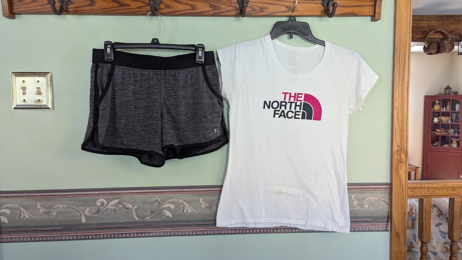 Fitness Spring Summer Lot (17) Sz M Nike Adidas Reebok Stretch Comfy Perfect!