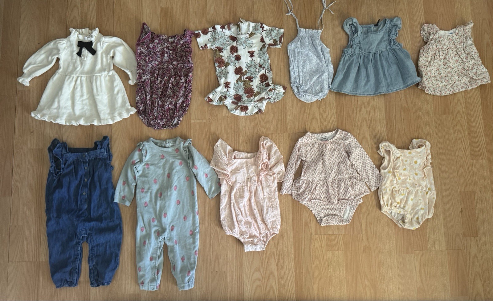 Baby Girl Clothing Lot Rompers/One-Pieces Sizes 6-12