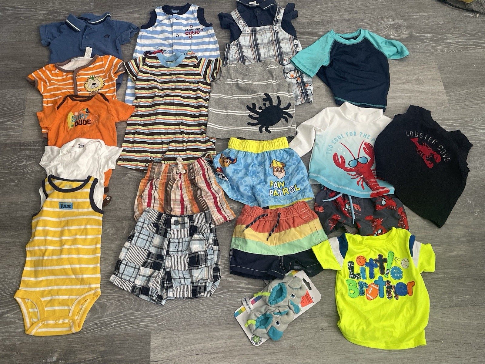 Lot Of Mix pieces Baby Boys Clothes size 0-3,3-6 Months
