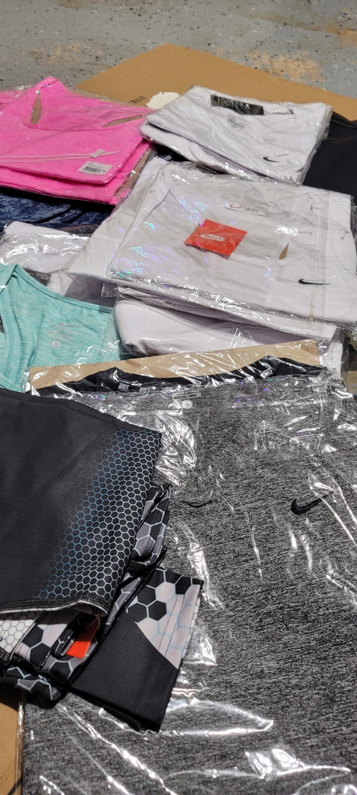 Lot of 50 New High Quality Boutique Womens Clothing Bulk Wholesale $1500 Value