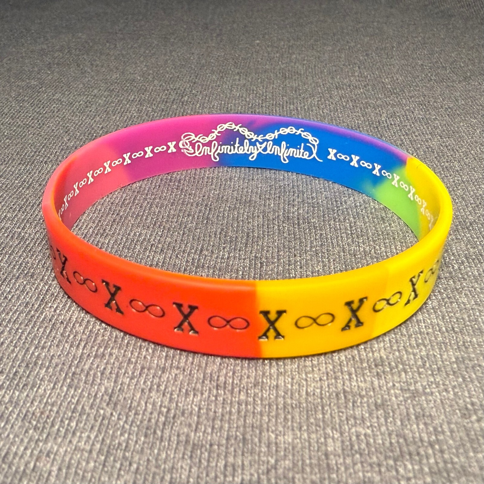 8&Prime;x2.5&Prime; Infinitely Infinite brand ∞x∞ infinite loop psalm 147:5 wristband