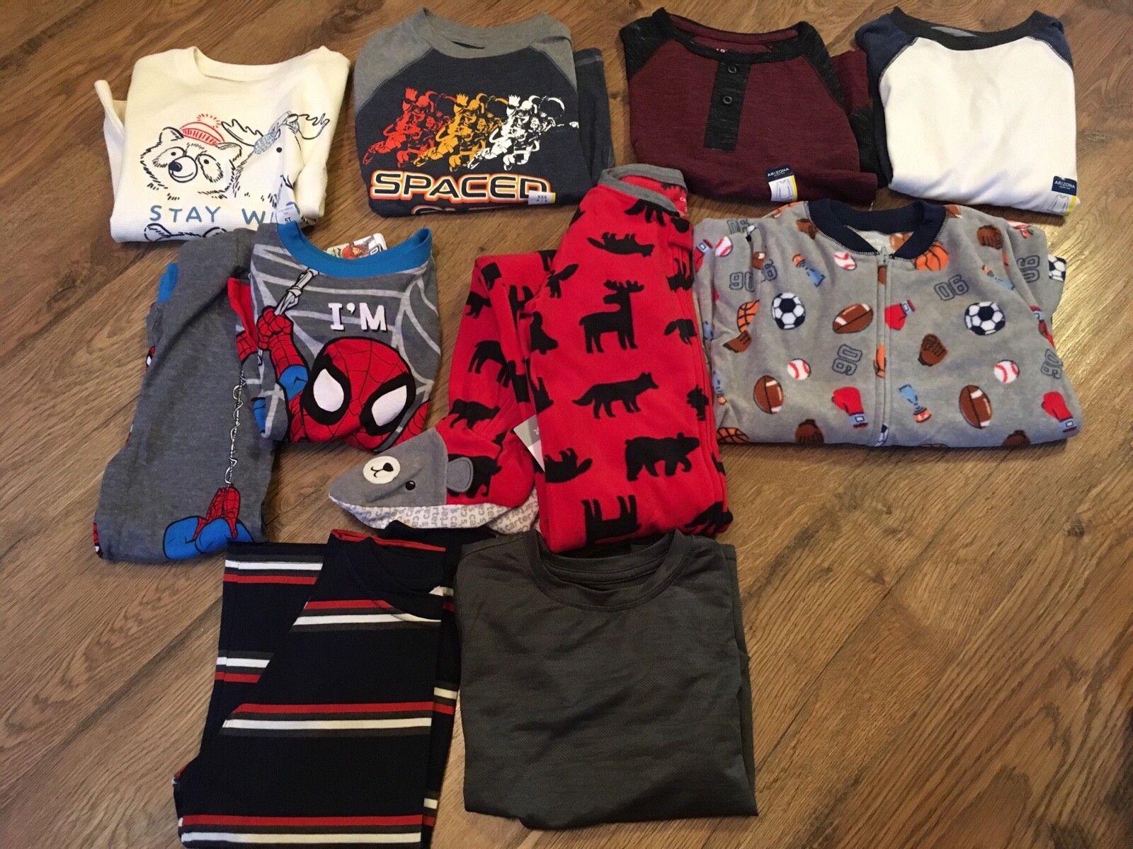 NWT~Boys size 4/5/5T clothes lot of 10 Pcs.~Shirts, Pajamas~Arizona, Carter&rsquo;s &