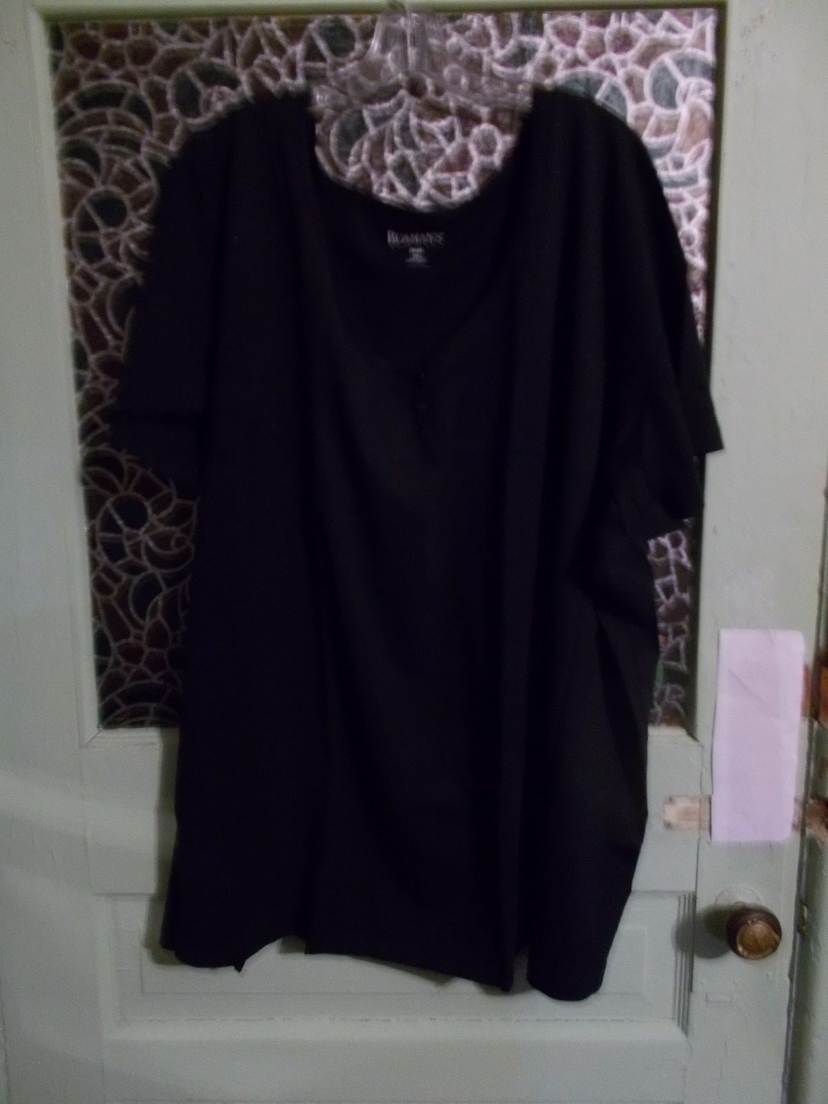 WOMAN&rsquo;S 2-PIECE OUTFIT 5X – PETITE