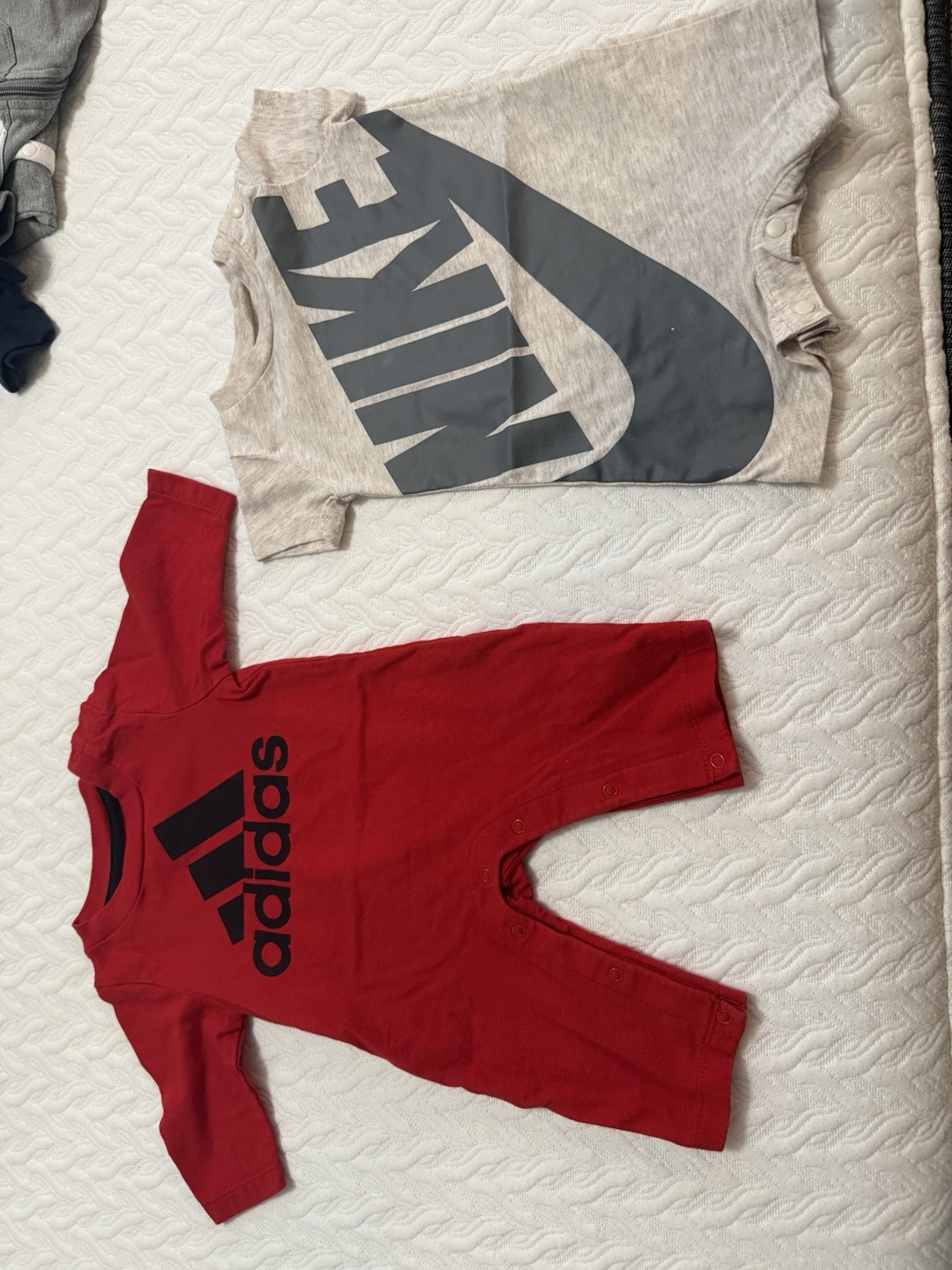 Nike adidas Unisex Baby Logo Cotton Romper & Bodysuit Clothing Lot Multicolor