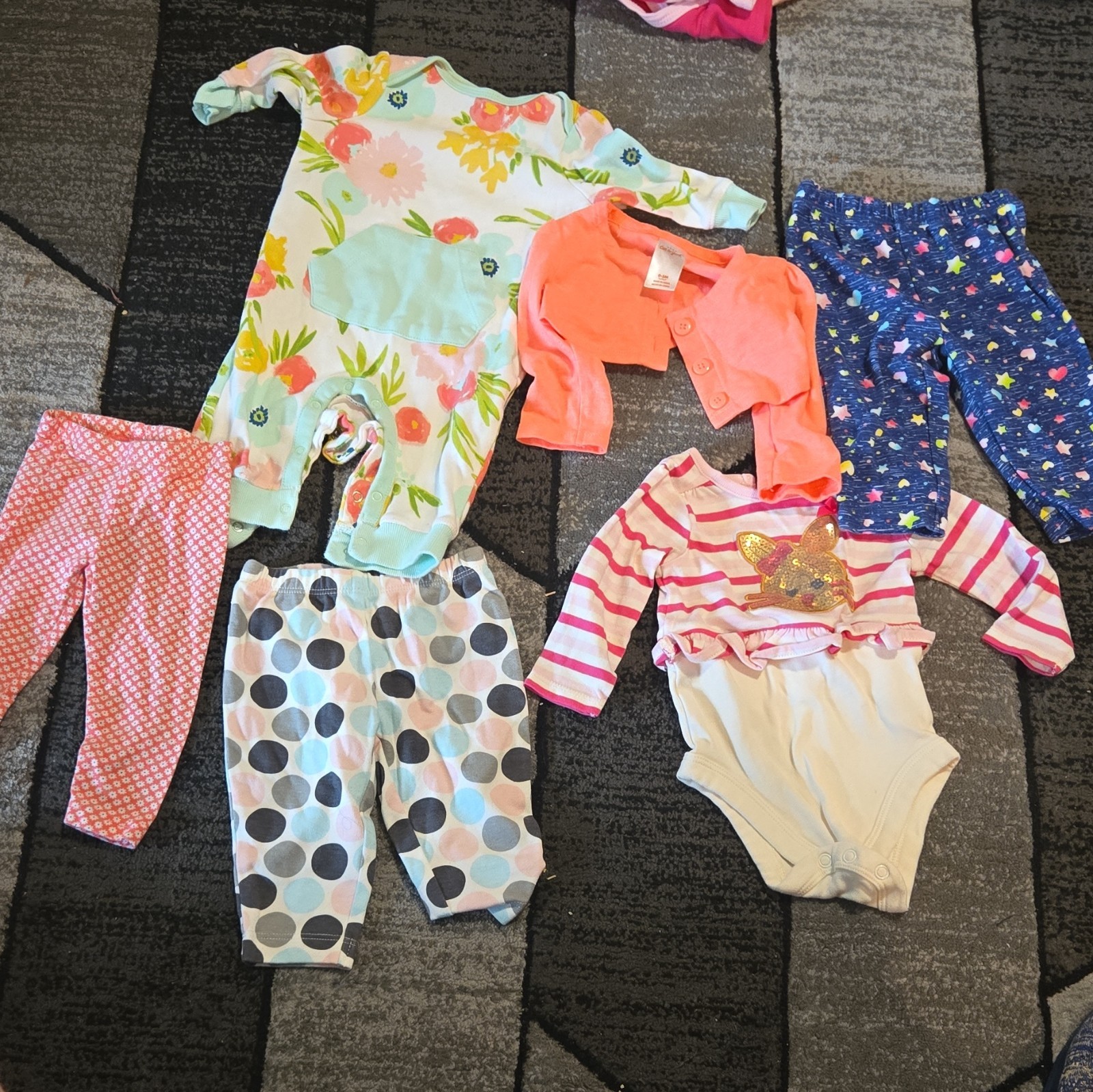 Mix 6 Piece Baby Girl 0-3 Months Cotton Clothing Lot Multicolor Floral Stars
