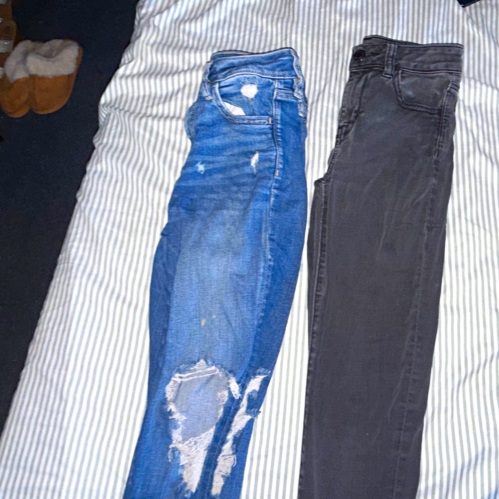 American Eagle Unisex Baby Jeans Lot 2, Blue Distressed & Gray, 3-6M both