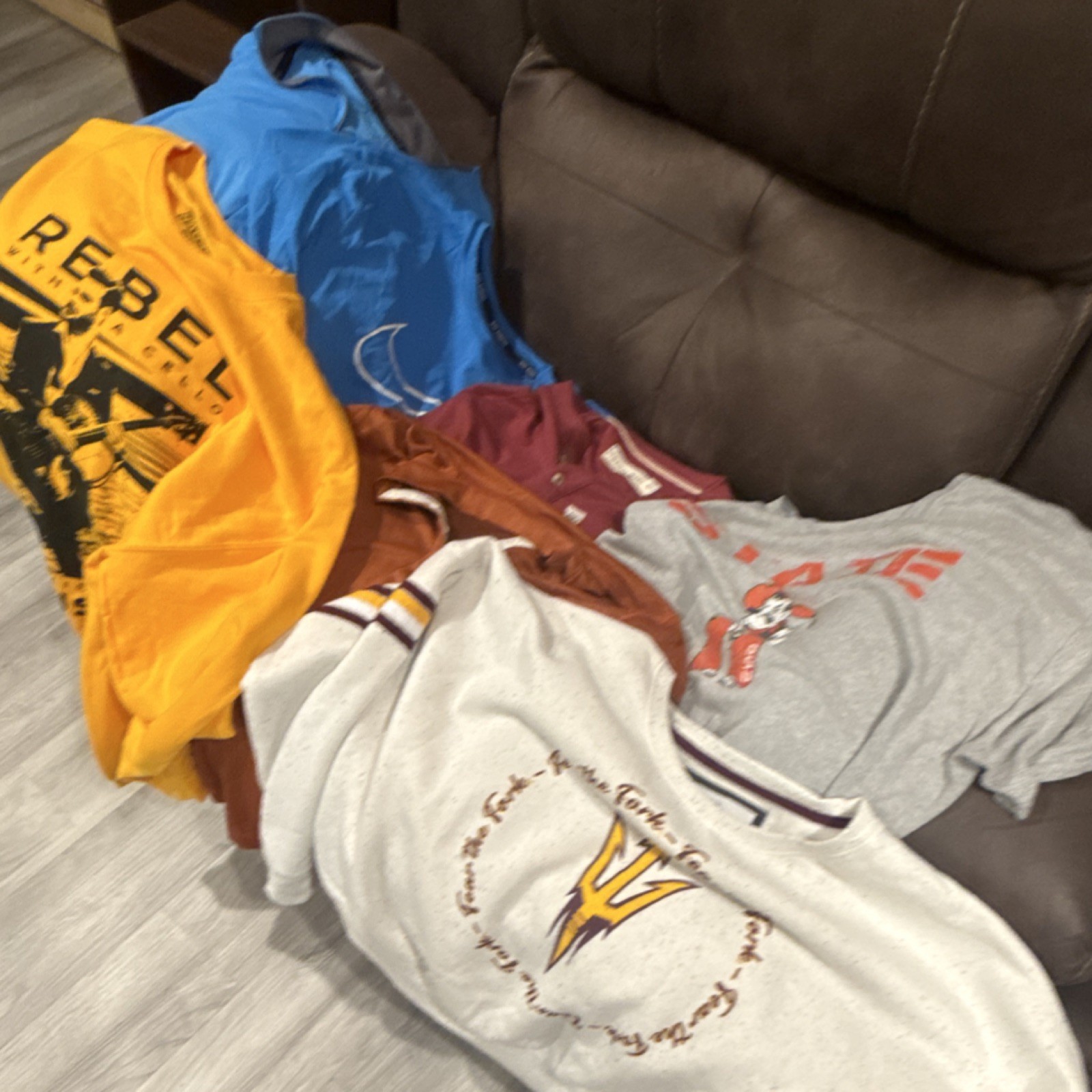 Nike Columbia Under Armour Mixed Clothing Lot XL Shirts/Sweatshirts Fleece