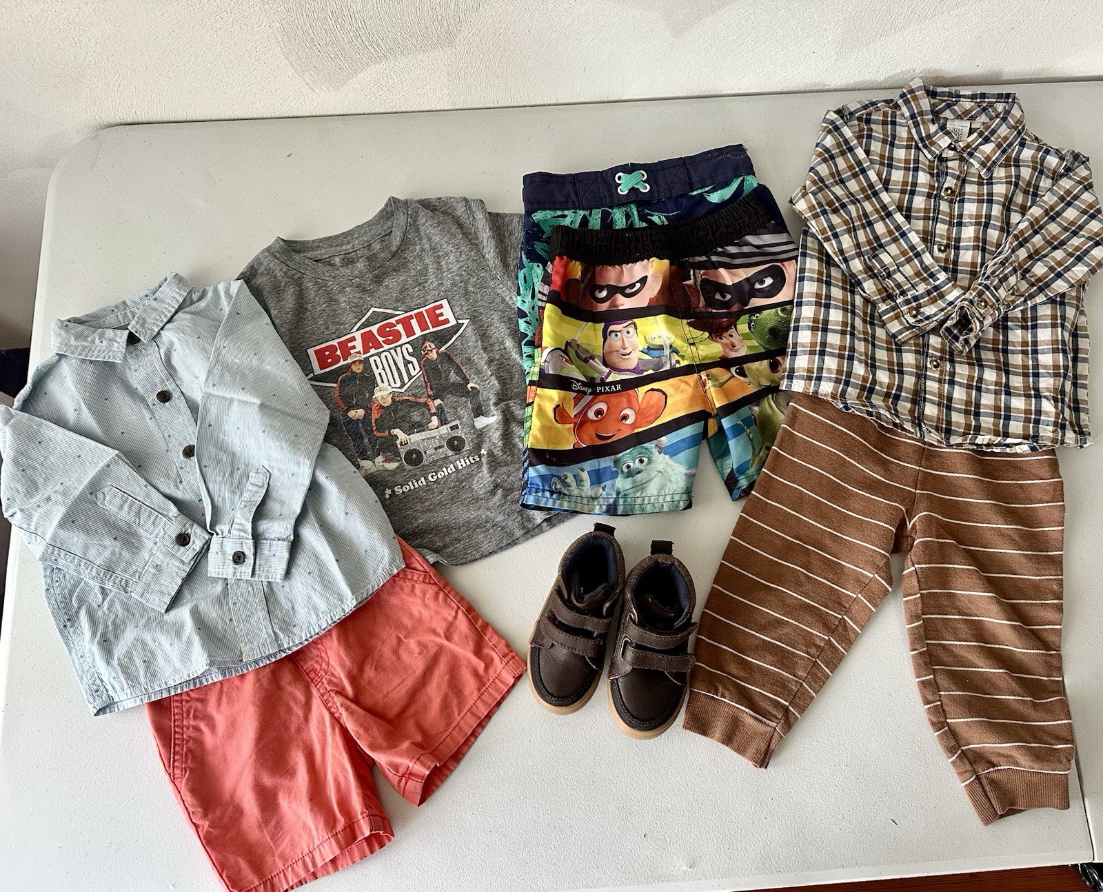 Toddler Boys 18 Months Adorable Mixed Lot of Autumn, Spring, and Summer Clothes
