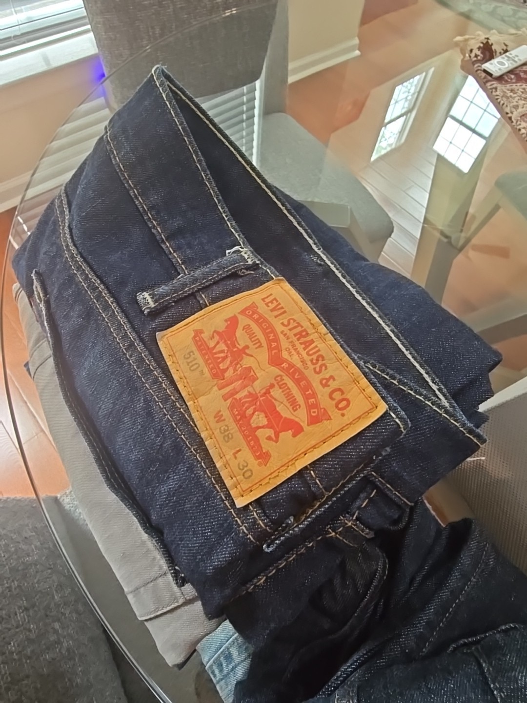 Wholesale Lot 17 Men&rsquo;s Jeans Mixed Sizes BKE, Levi&rsquo;s, Express & More Mid 2000s