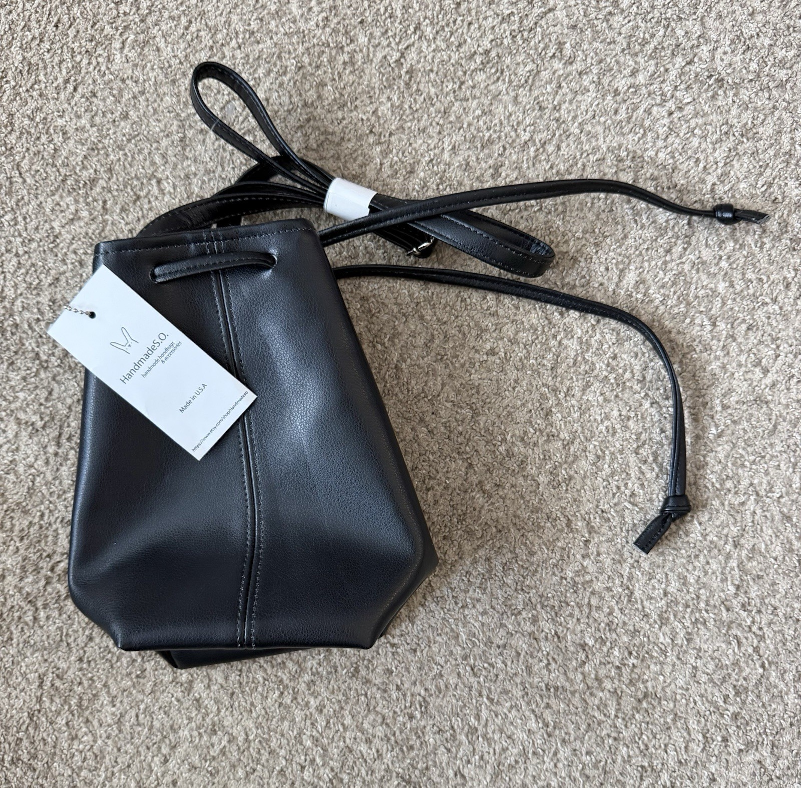 Huge Reseller Clothing Bulk Coach, Michael Kors, Calvin Klein, And More!