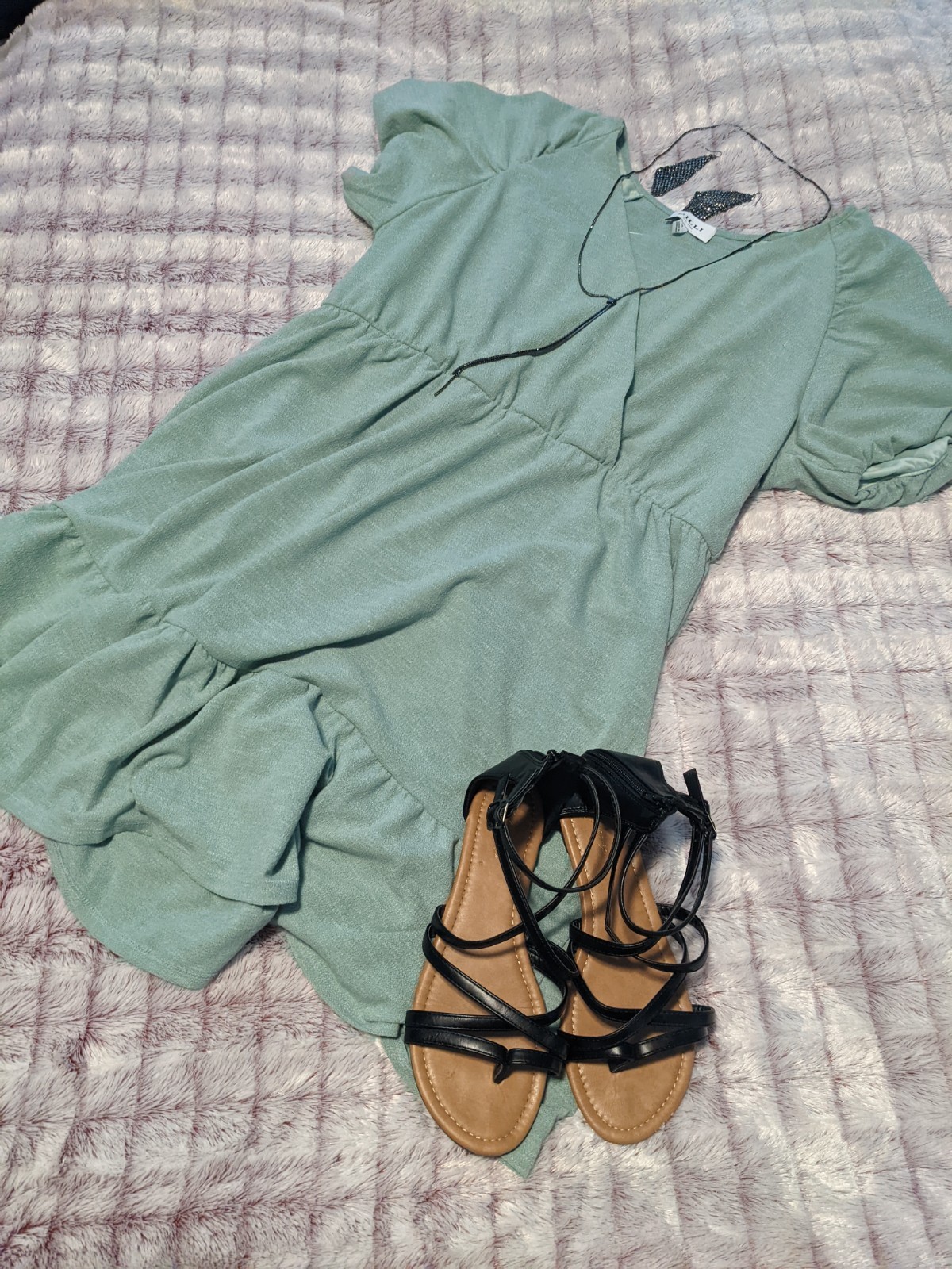 womens lot NWT 250pc Mixed Women&rsquo;s Clothing Lot. goob s,m,l,xl,2xl,3xl