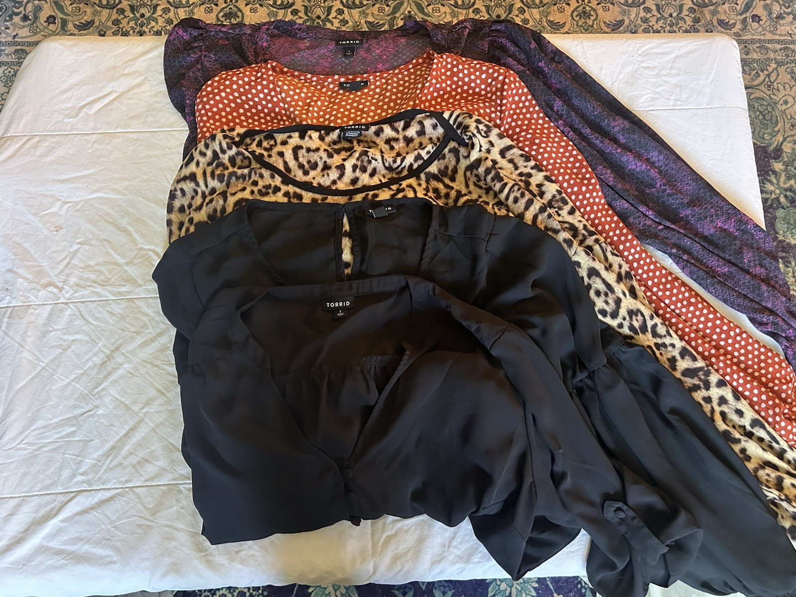 Torrid Women Size 1 Clothing Lot Blouses