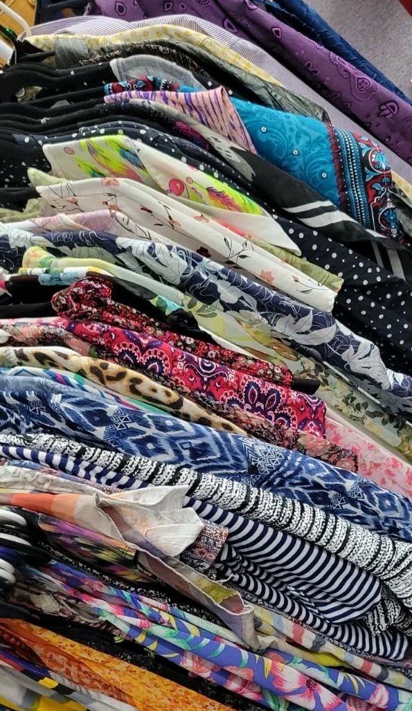 50 Item Bulk Lot Womens Clothing Tops Unbranded & Branded Various Sizes Patterns