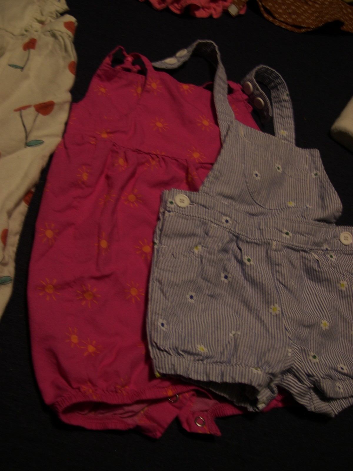 Lot of 17 Items Baby Girl Size 9 Month Clothing