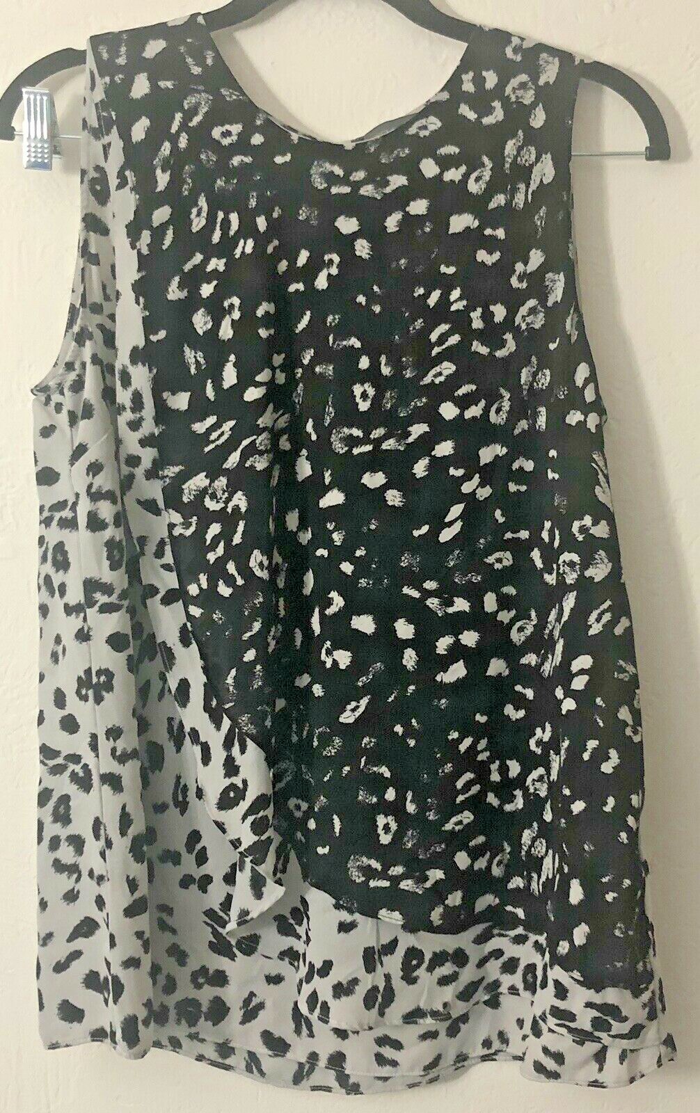 Women&rsquo;s Mixed Bloues + Tops Size Small,Medium, and Large Free Shipping Lot of 5