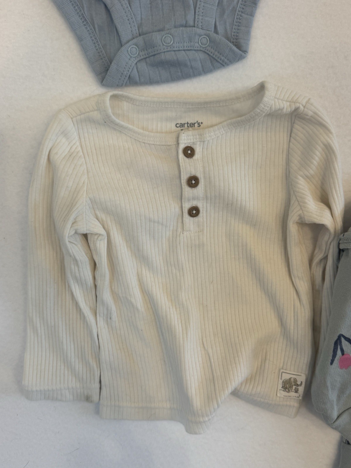 Baby girls clothes lot sizes 3-24 months (26 Items)