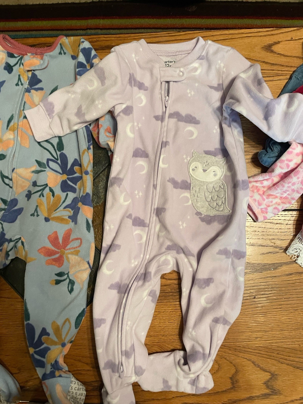 13 Piece Baby Girl 12 Month Clothing Fall/Winter Lot Carters,sleepers,dress