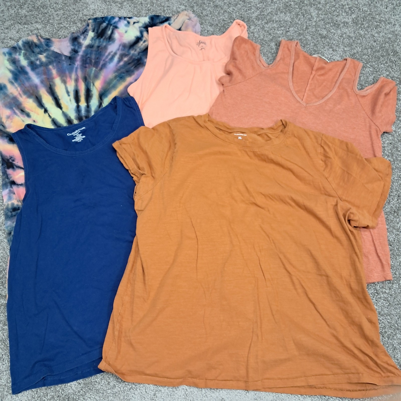 Women&rsquo;s Lot Of 5 Shirts Multicolor X-Large