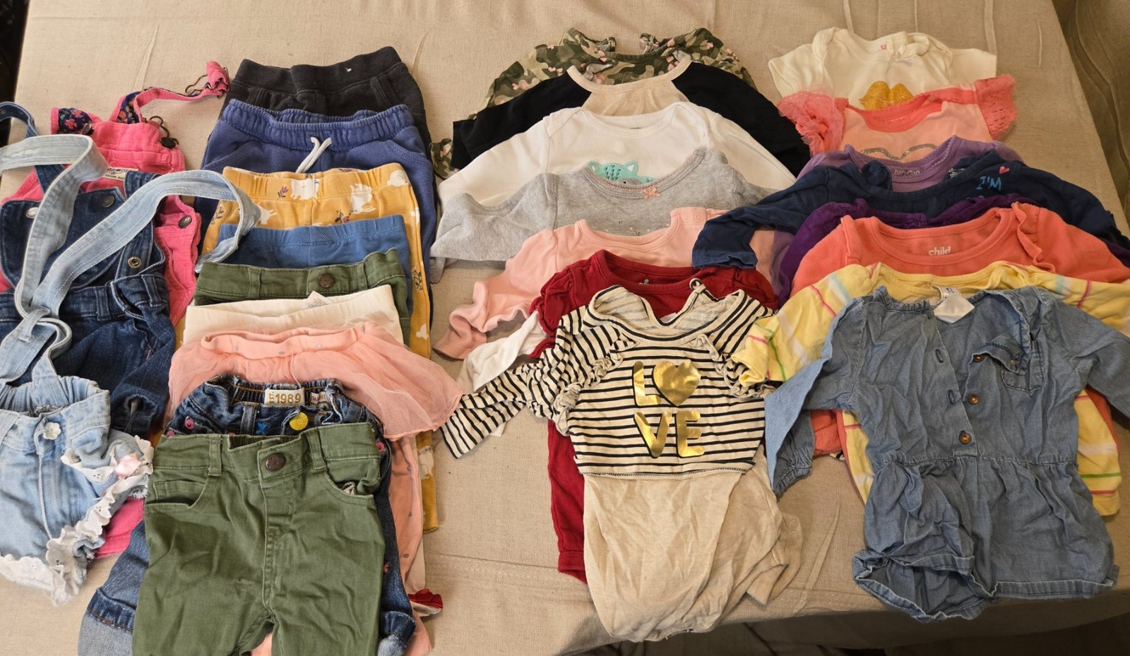 Baby Girls Mixed Clothing Lot 6-9 Months Bodysuits Tops Pants Overalls