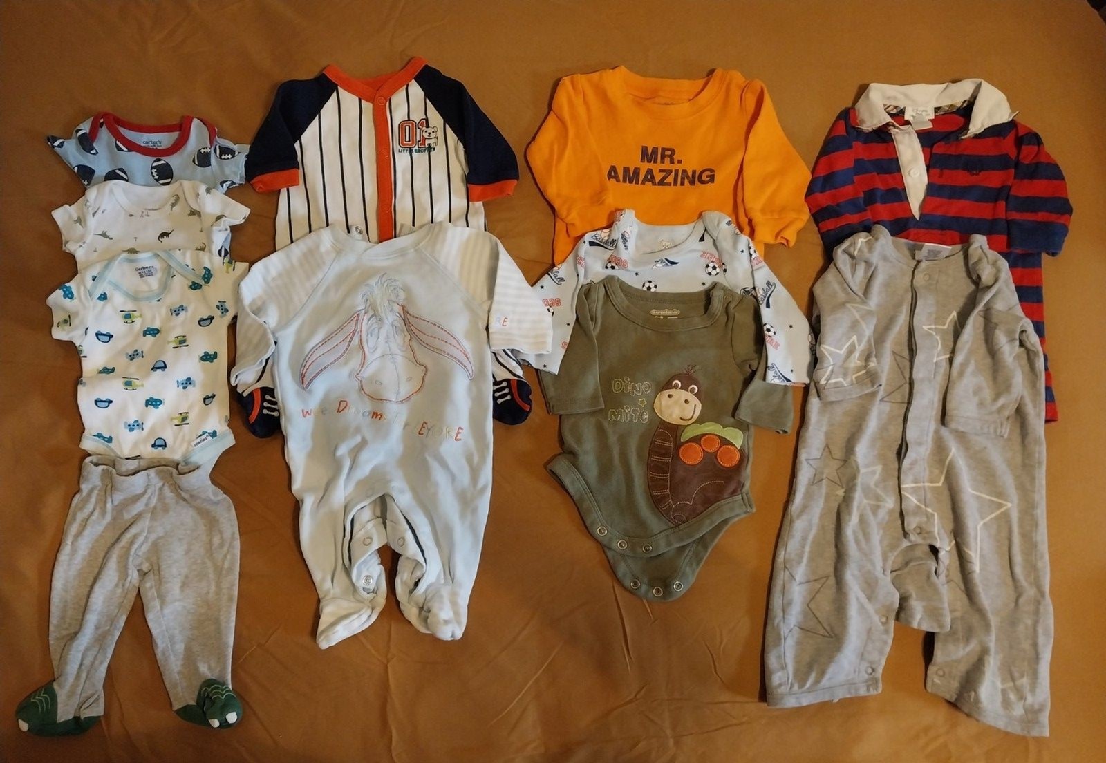 Carter&rsquo;s, Garanimal, Disney, Gap Infant Boys Clothing Lot of 11 Sizes NB-6m B190