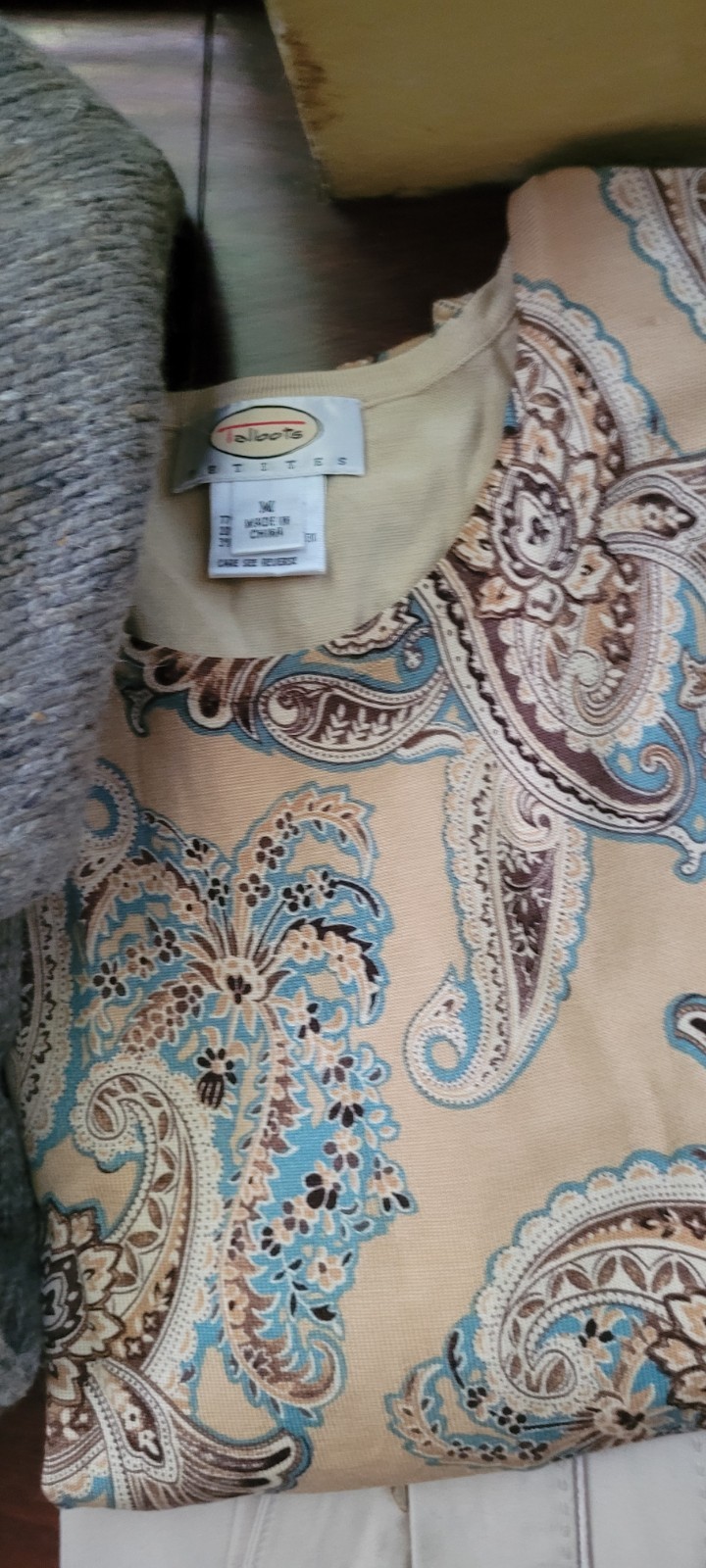 Women&rsquo;s Lot Bundle Medium 8/10 Talbots Old Navy Cynthia Rowley Eddie Bauer