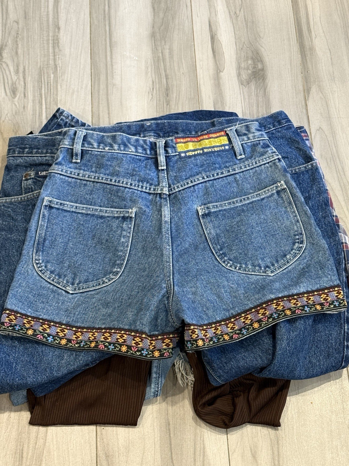 [ BOTTOMS MIX LOT • Sizes : S/M/L/XL ]