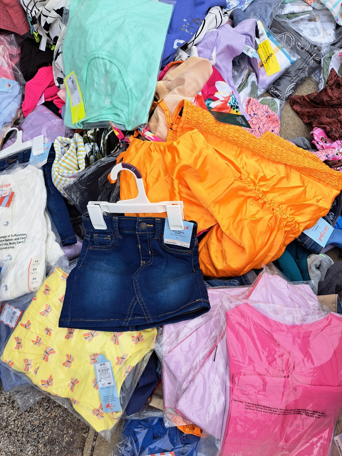 NEW WITH TAGS! Wholesale Lot CHILDREN&rsquo;S TARGET Brand Clothing ($125+)Retail KIDS