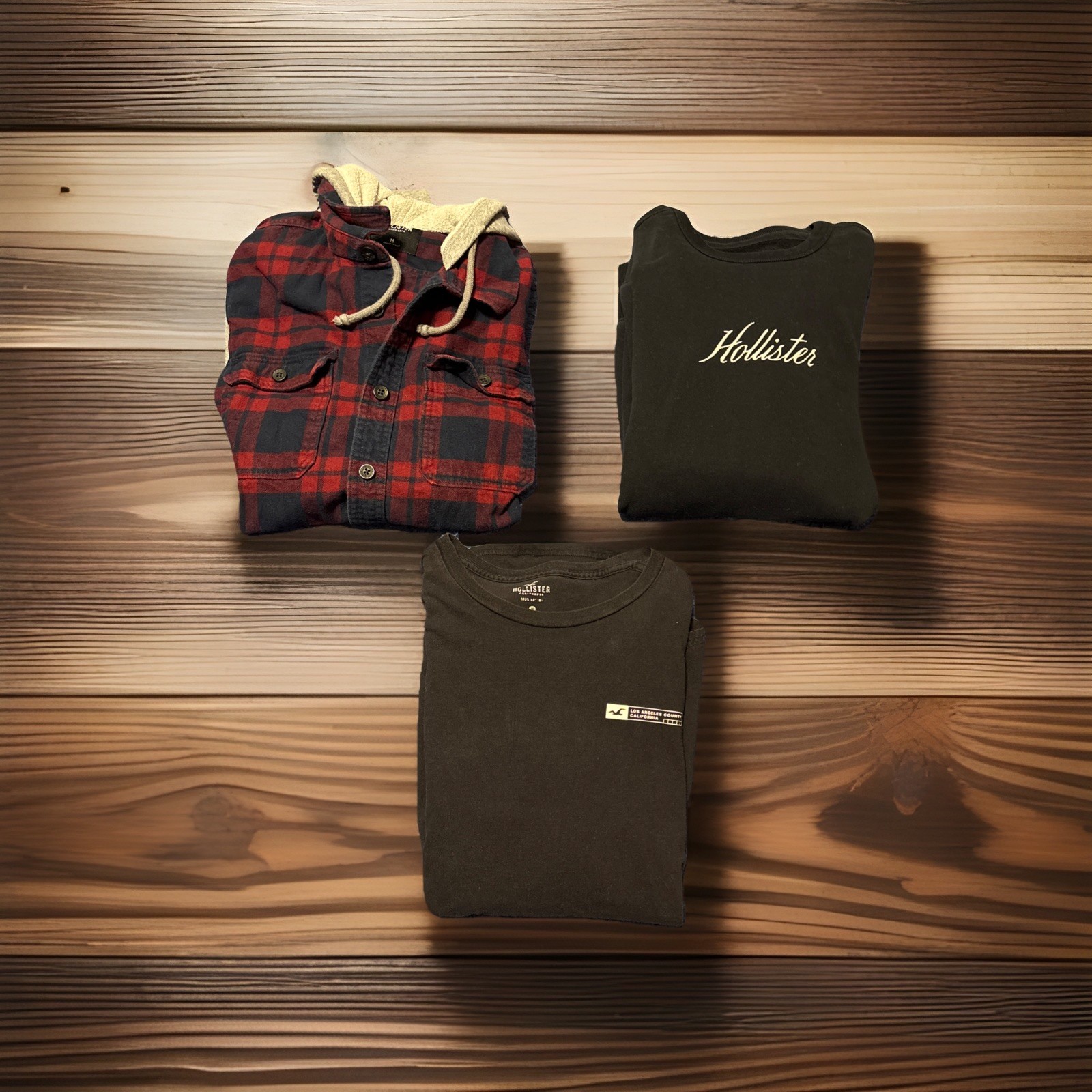 Hollister Lot Men’s Size Medium Logo Crewneck Must Have Flannel Shirt Jacket
