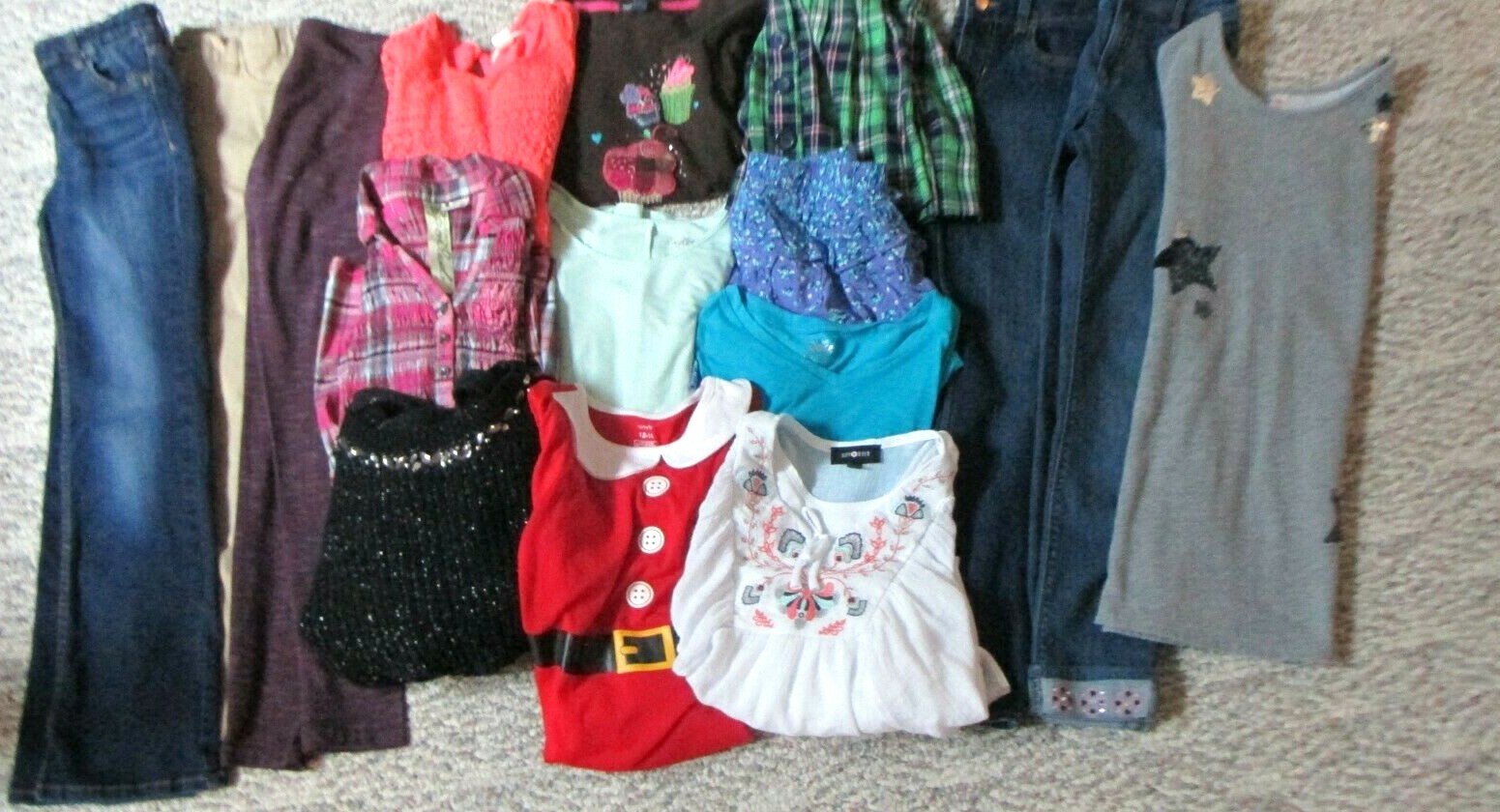 GIRLS SIZE 12 JUSTICE, CARTER&rsquo;S, GAP AND MORE CLOTHING LOT #35