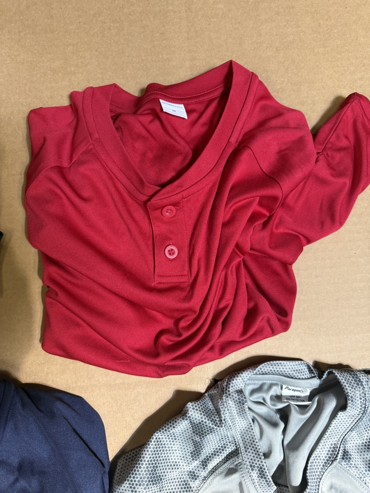 Lot of 22 NEW Men&rsquo;s Adult M Blank Assorted Clothing & Apparel Bulk Pricing