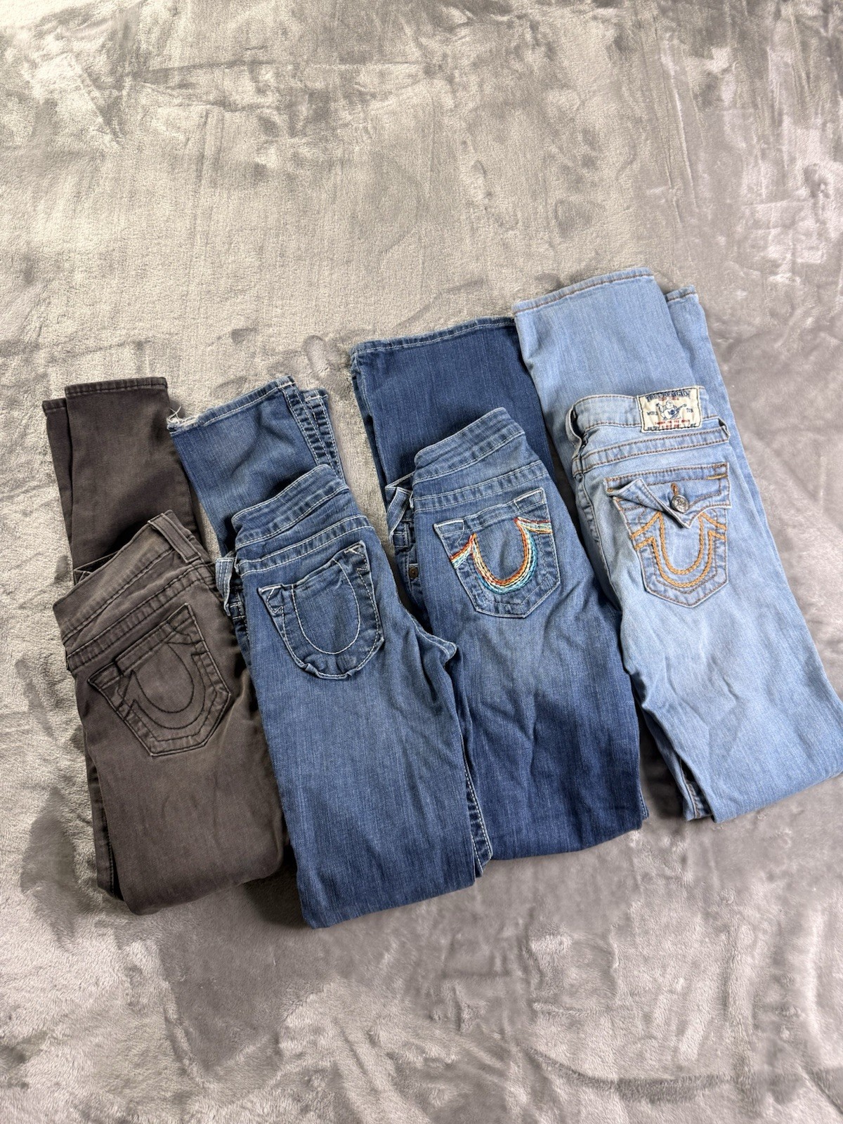 True Religion Women’s Denim Jeans Lot of 4 Blue/Gray Solid Logo Size 24/25