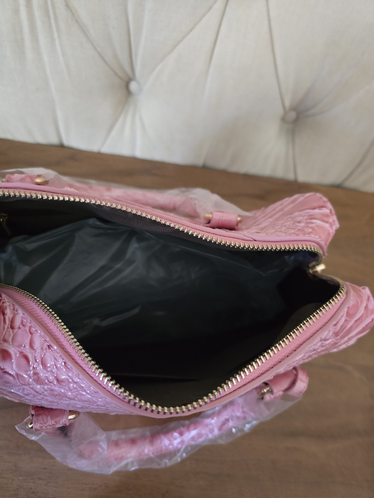 Pink Fashion Bundle – Croc Embossed Handbag, Sandals Size 11 WW & Sunglasses