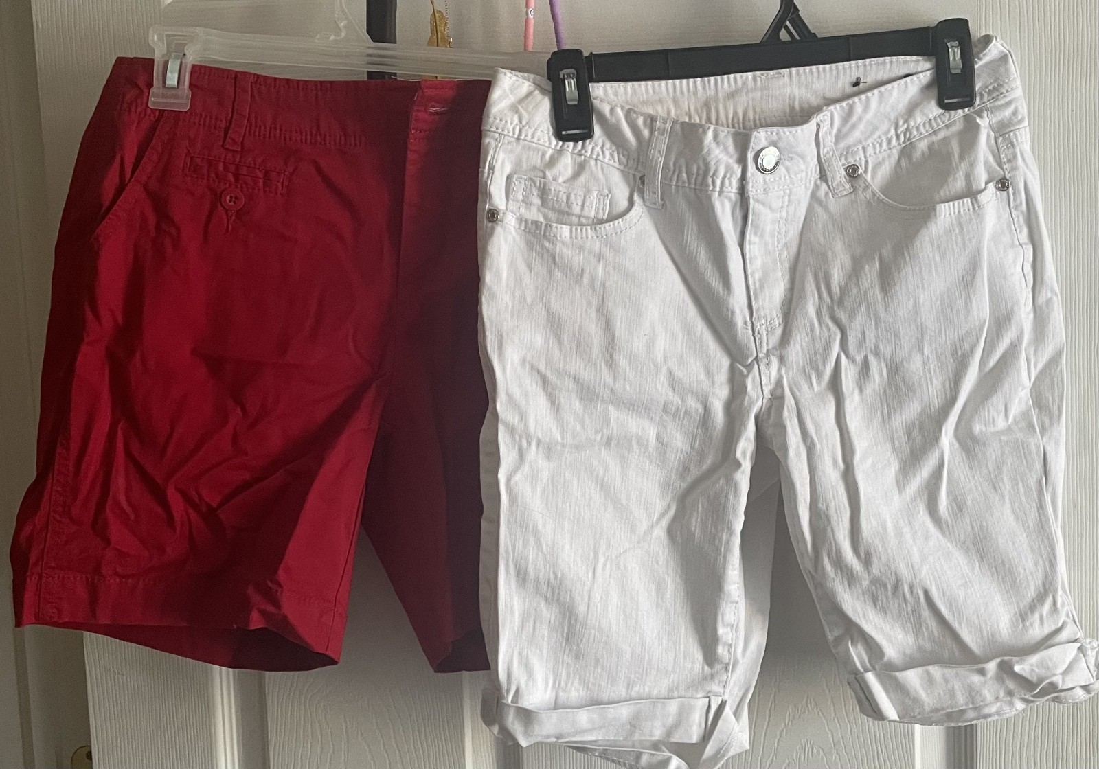 Mixed Clothes Lot of 9 Women’s Multicolored Shorts Size 6 Medium