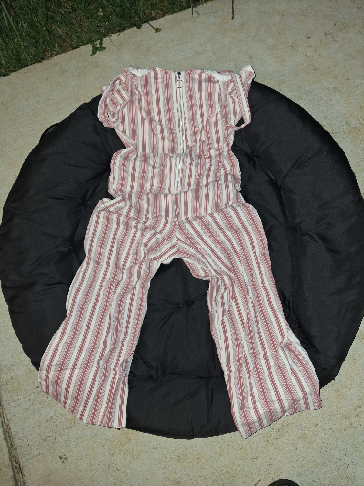 Women’s Clothing Lot Of 22 dresses, sweatshirts, Medium,large ,small And More
