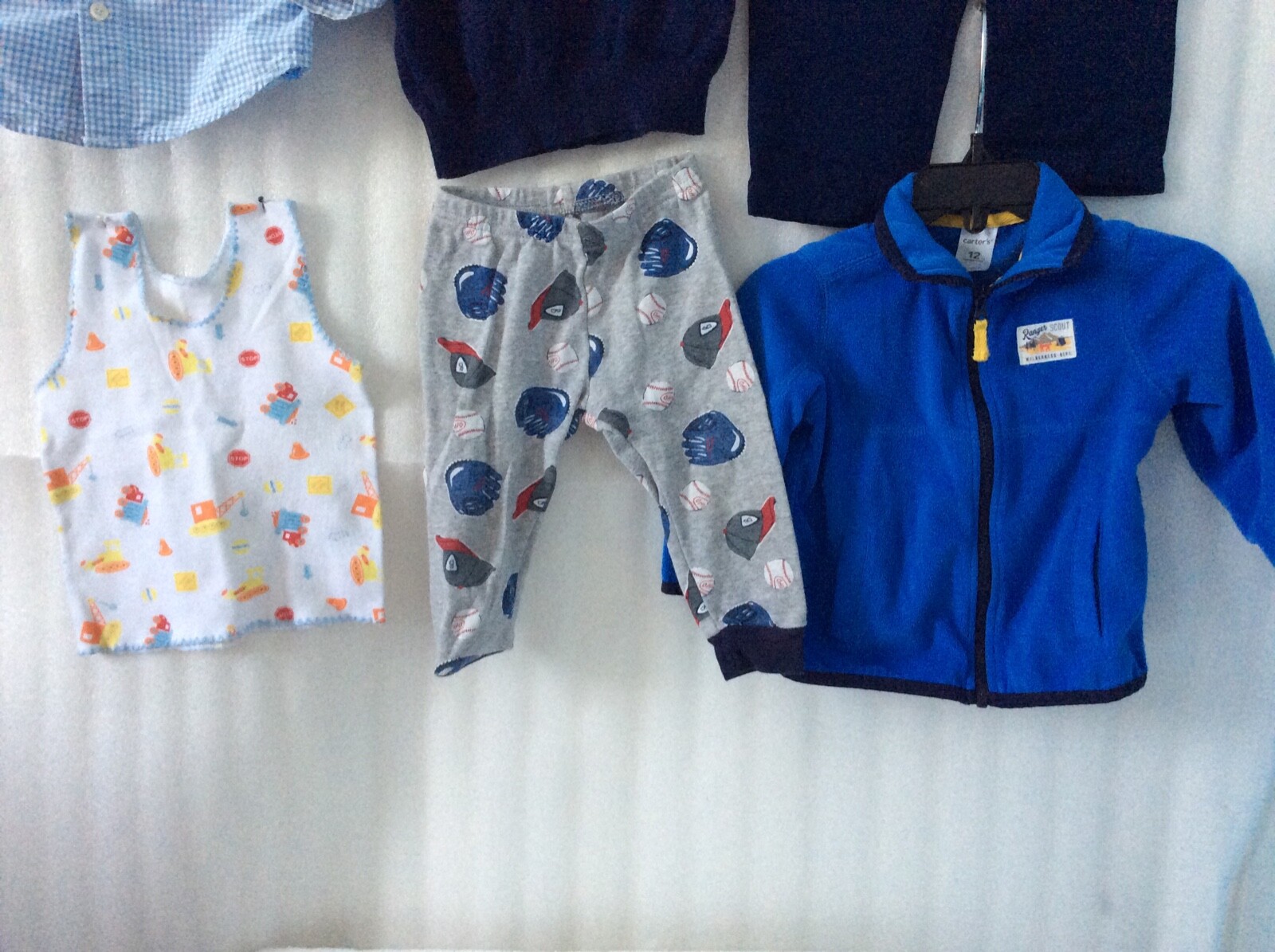 Baby Kids Size 9 M/12 M Red Black Gray Blue T Shirt Short Pants 2 PC outfit set
