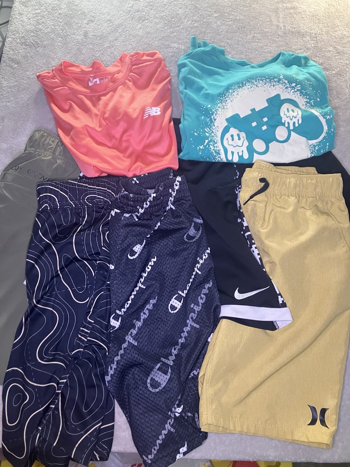 New Balance Nike Champion Hurley Wonder Nation Boys Lot 10/M/L Shorts Tees 8pc.