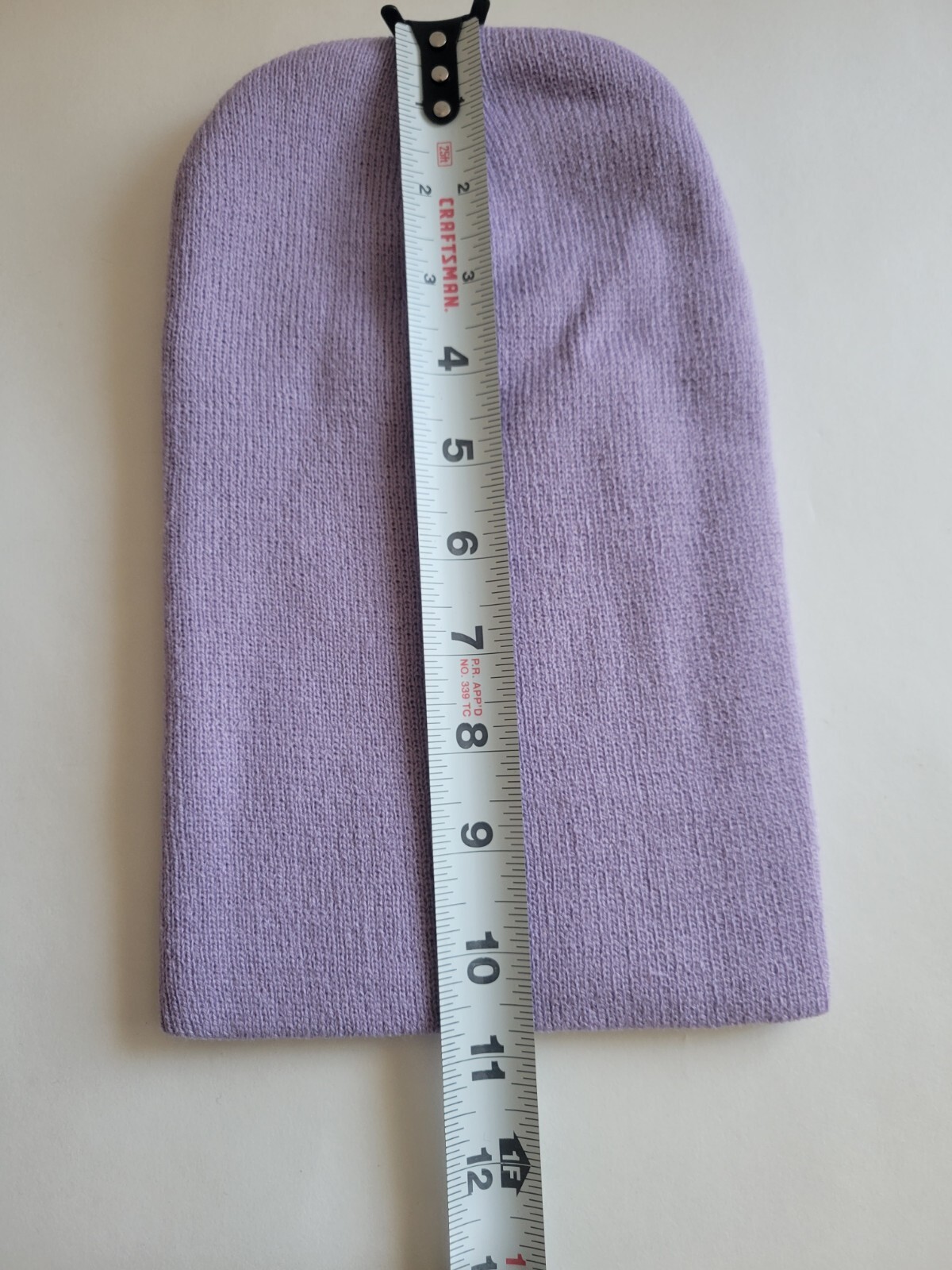 Wholesale Lot Of 20 Solid Acrylic Unisex Beanies Resellers