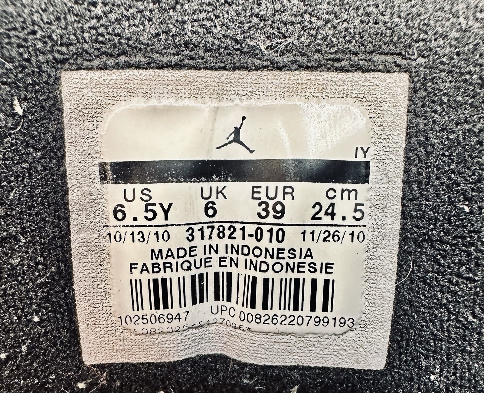 Large Jordan Shoe Lot – Vintage Find. – Nice Collection- Youth