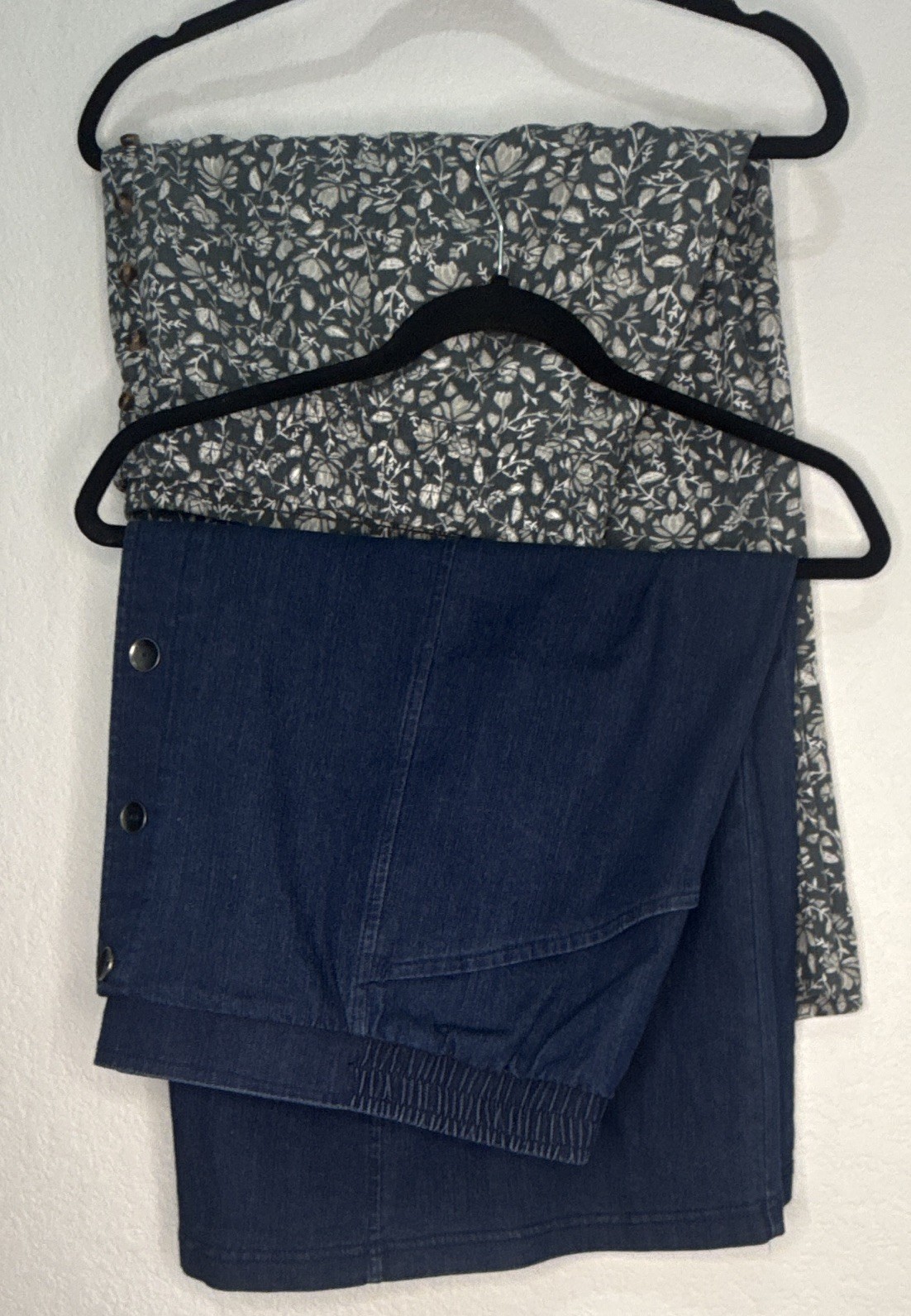 Alison Daley 22W Denim Skirt & SONOMA Goods for Life 2X Floral Button skirts