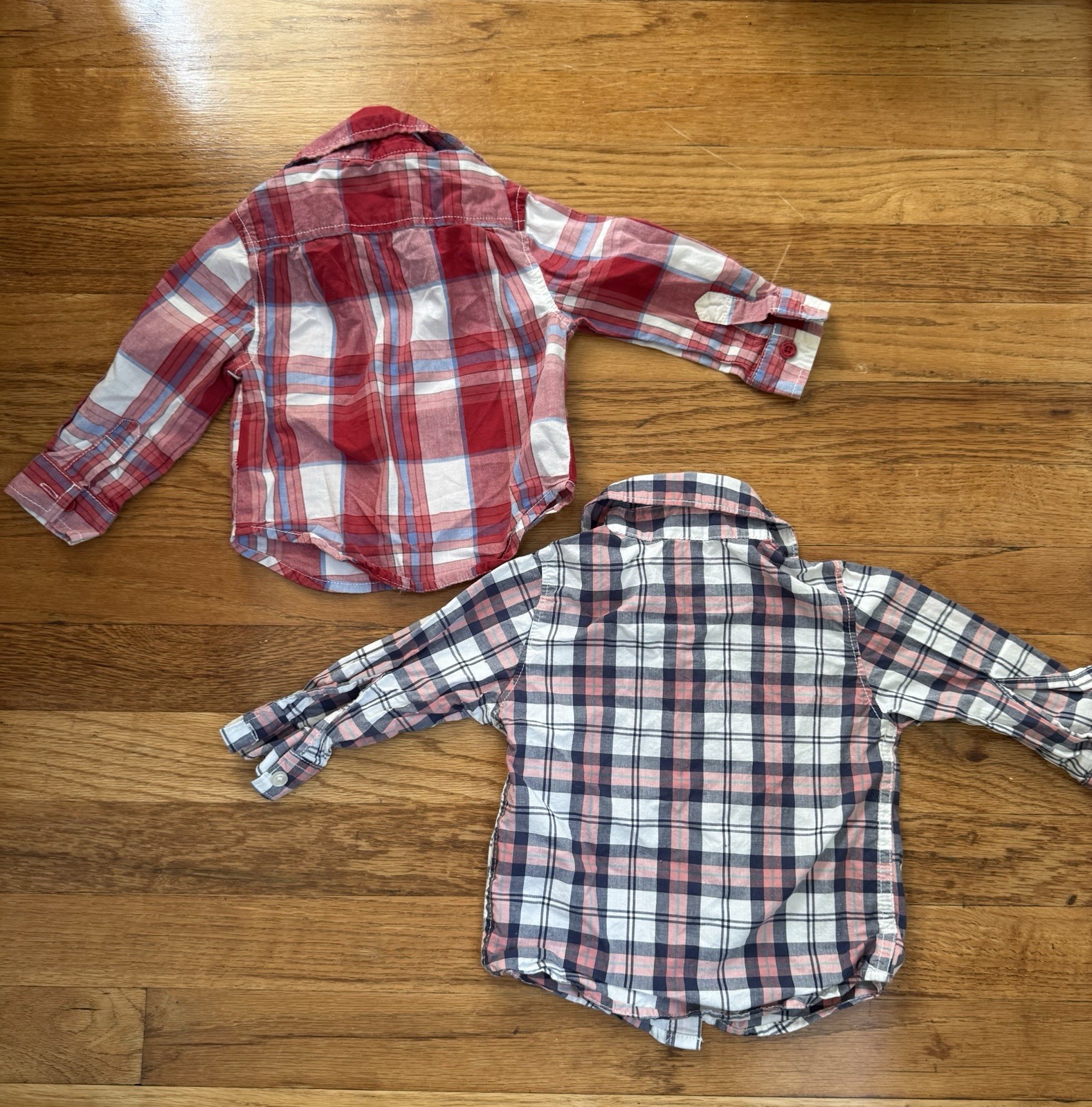 Baby Boy Lot Size 6-9 Months 4 Pieces Mixed Brands EUC Carters/Osh Kosh