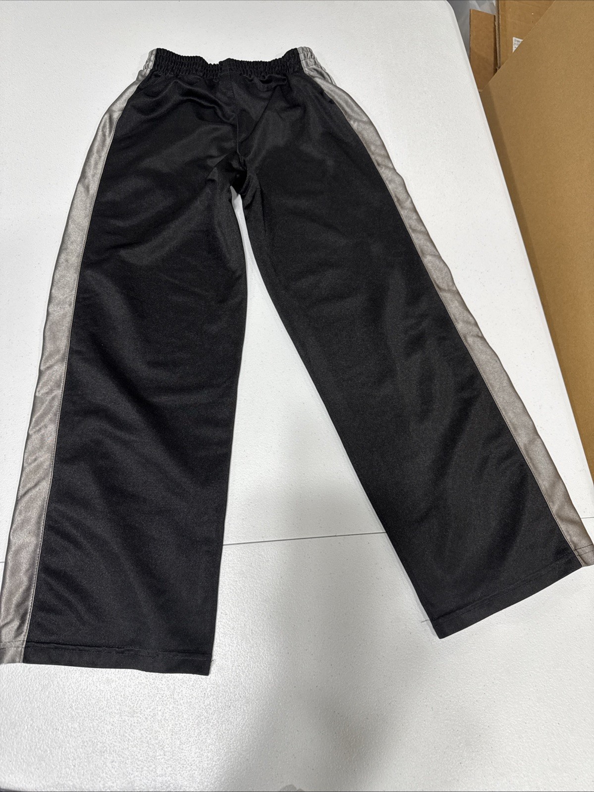 Boys Clothes Size 8-10 Shirts, Sweatpants, Shorts Graphic Print Casual