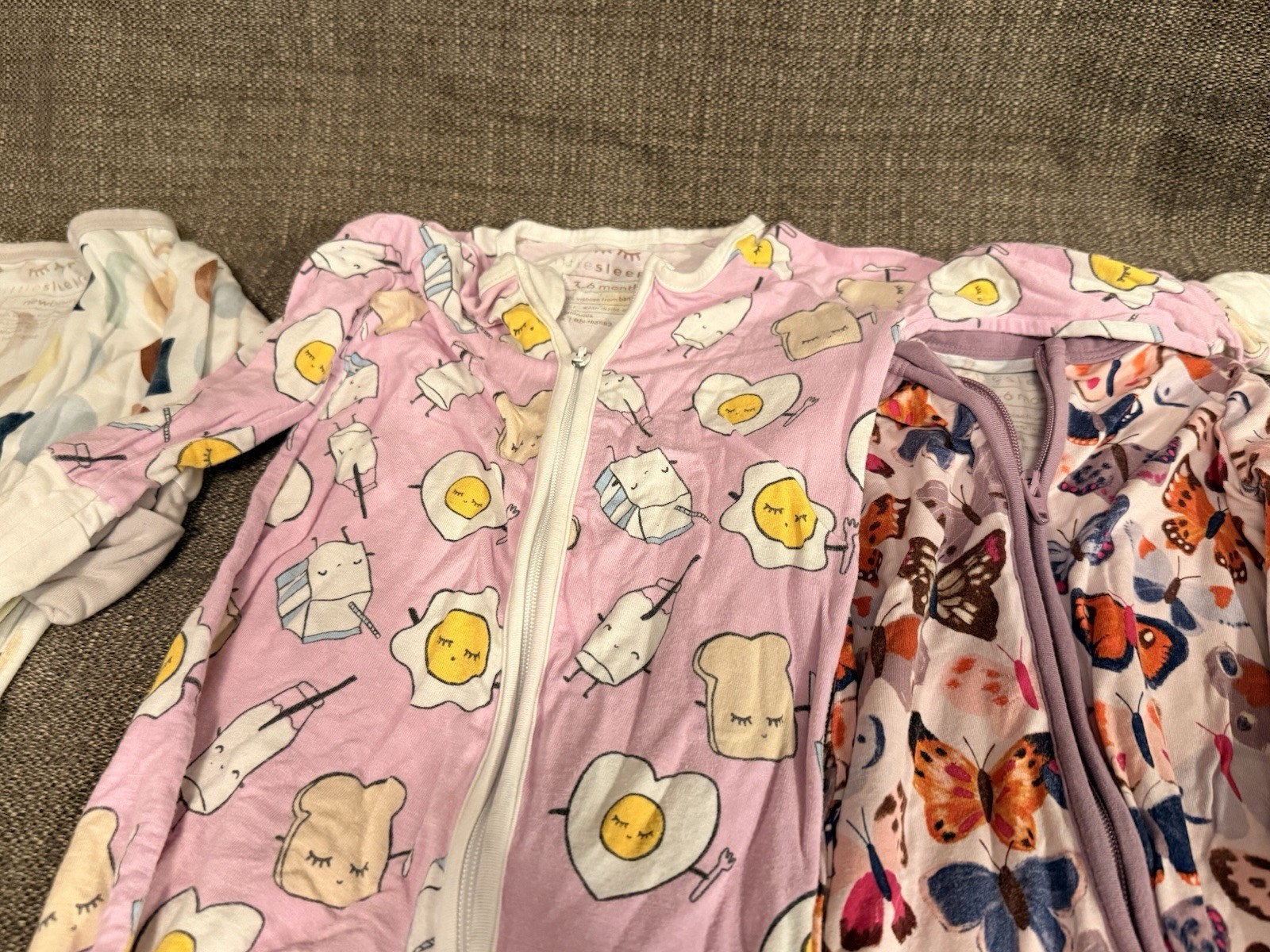 Little Sleepies Zip Up Sleeper 7 Lot Bundle: (2) 3-6M & (4) 6-12M & 1 Newborn