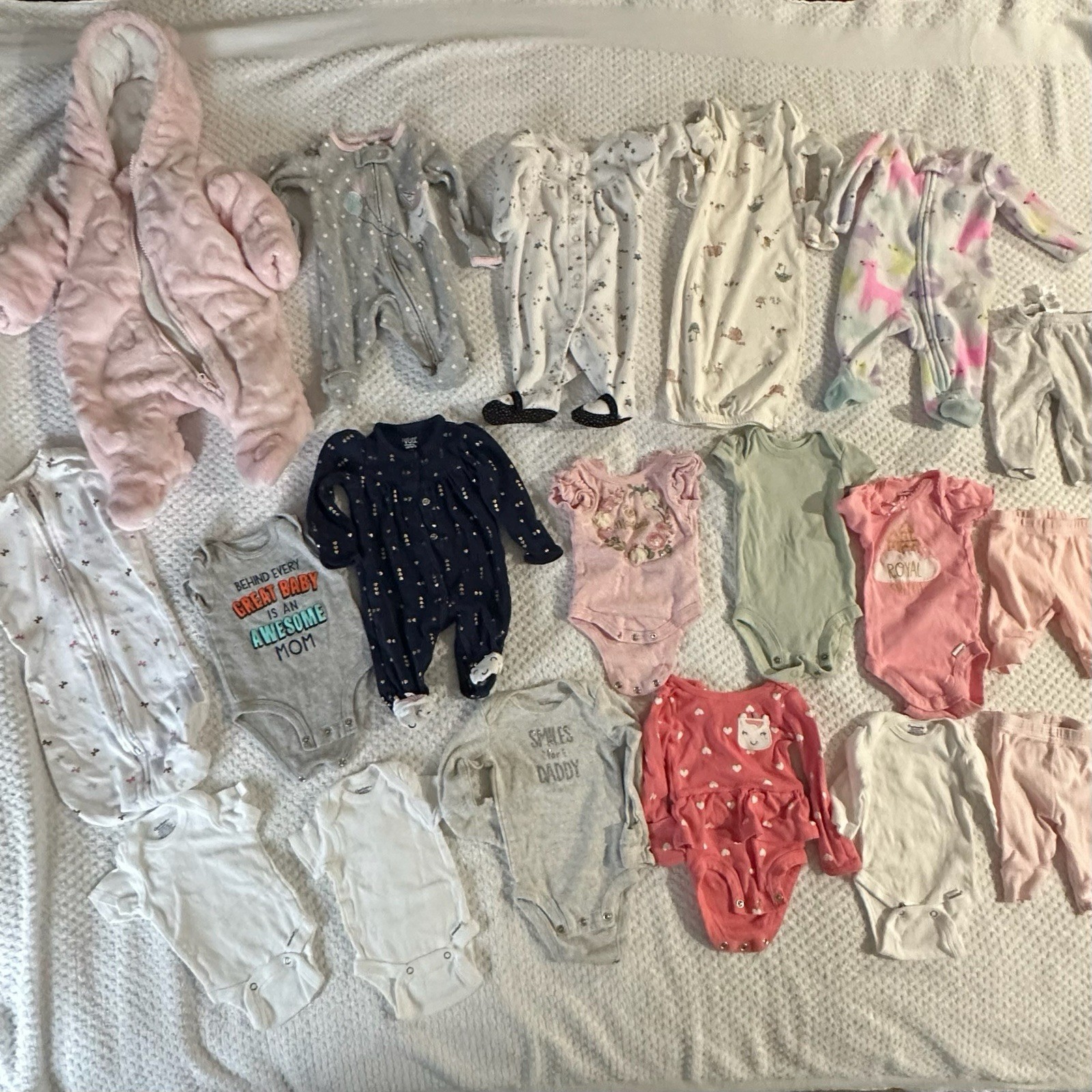 Carters, Gerber, Girl Newborn Lot Bundle Essentials 19pcs Pjs Bodysuit