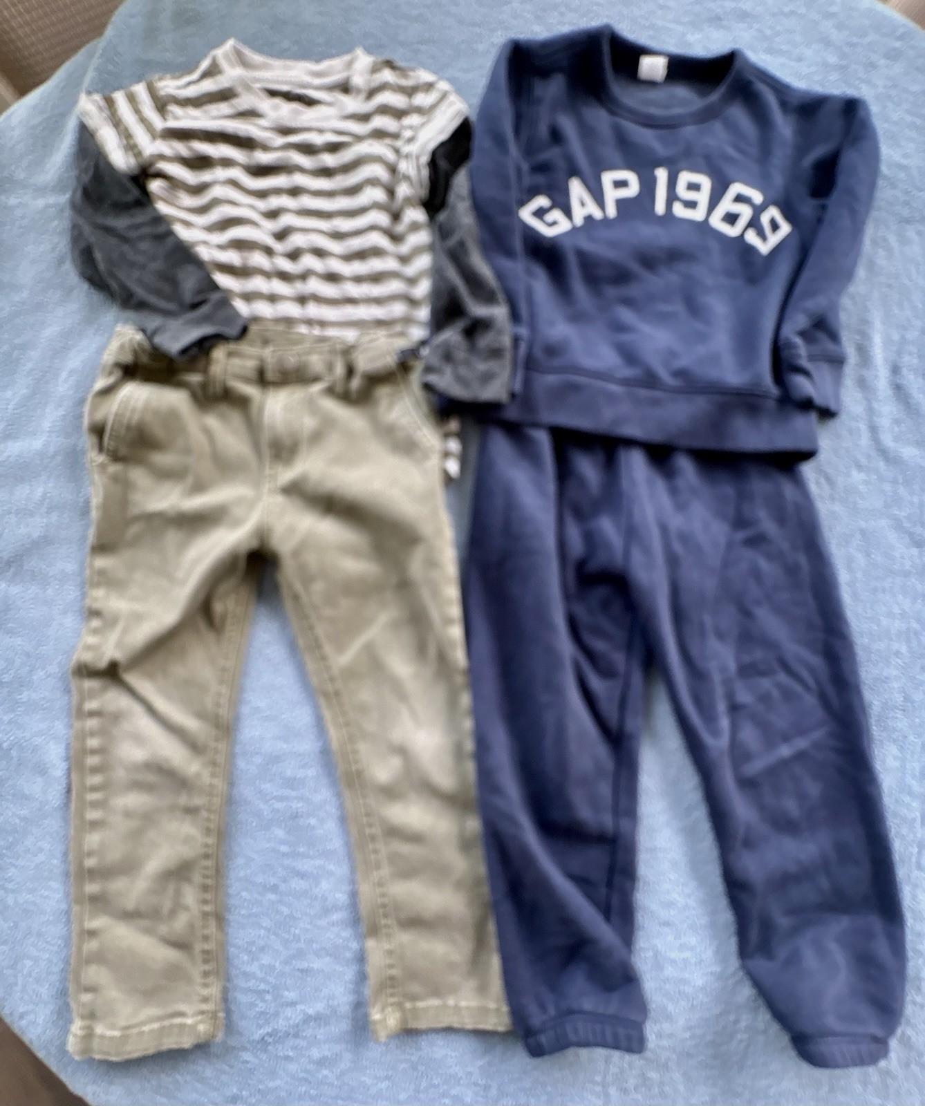 Toddler Boys 4T Clothing Lot GAP 1969 Sweatshirt Joggers Volcom Shirt Pants Bund